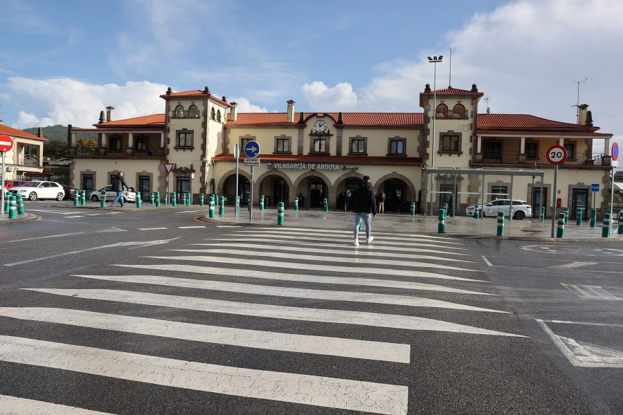 El Adif adjudica puntos de recarga de vehículos eléctricos en la estación de tren de Vilagarcía