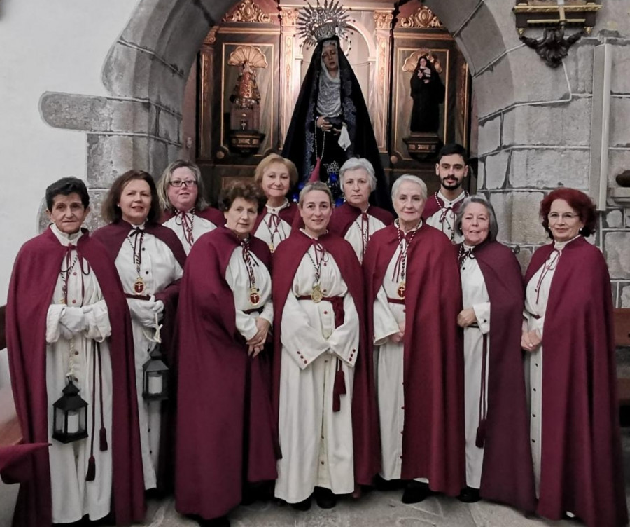 El estreno de La Piedad en la Semana Santa de Boiro no pudo ser en una procesión debido al aguacero y fuerte viento