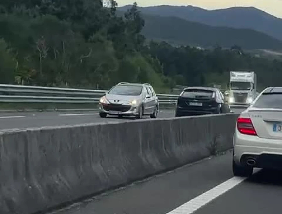 El conductor kamikaze de la Autovía do Barbanza triplicó la tasa de alcohol máxima permitida