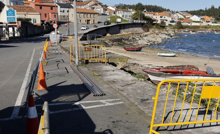 Las obras para la reurbanización del paseo y el entorno de O Naval, en a Illa empiezan el lunes