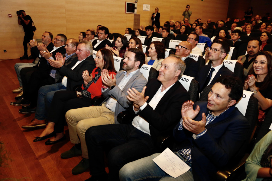 Cambados estrena la Ciudad Española del Vino y mira al futuro: volverán el Enobús y el Albariño de Cuxhaven