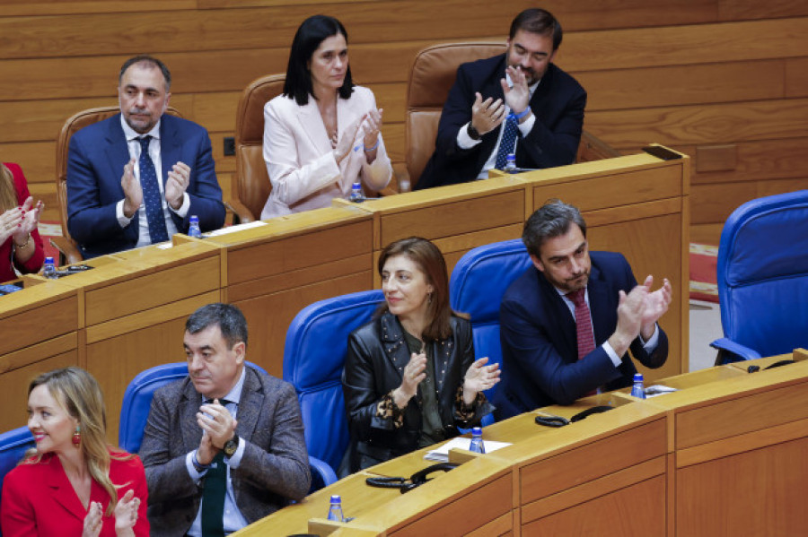 El exalcalde de Carballiño Argimiro Marnotes sustituye en el Parlamento a Elena Rivo