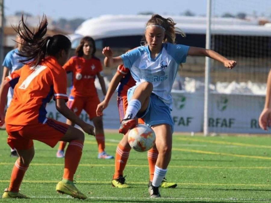 La boirense Laura Tubío, convocada con la Selección Española Sub-15