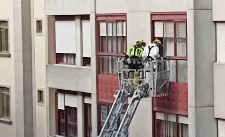 Hallan muerto en su casa a un vecino de O Piñeiriño