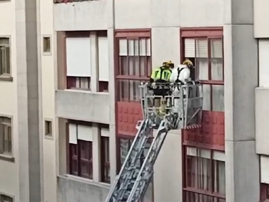 Hallan muerto en su casa a un vecino de O Piñeiriño