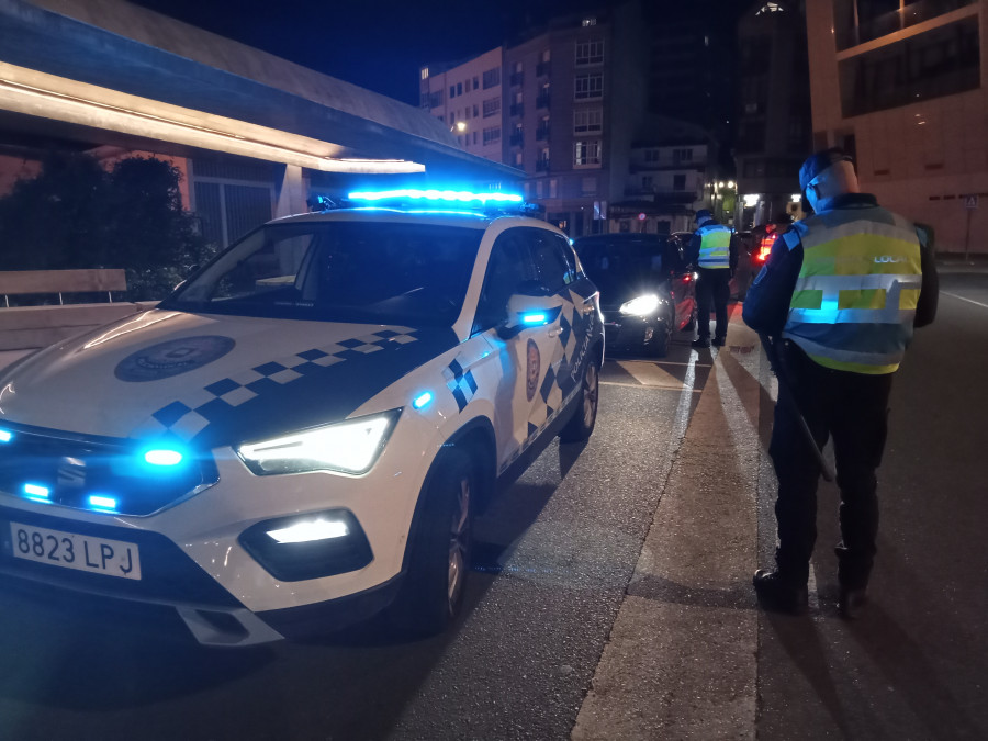 Cero positivos en un control preventivo de alcohol y drogas de la Policía Local en Ribeira