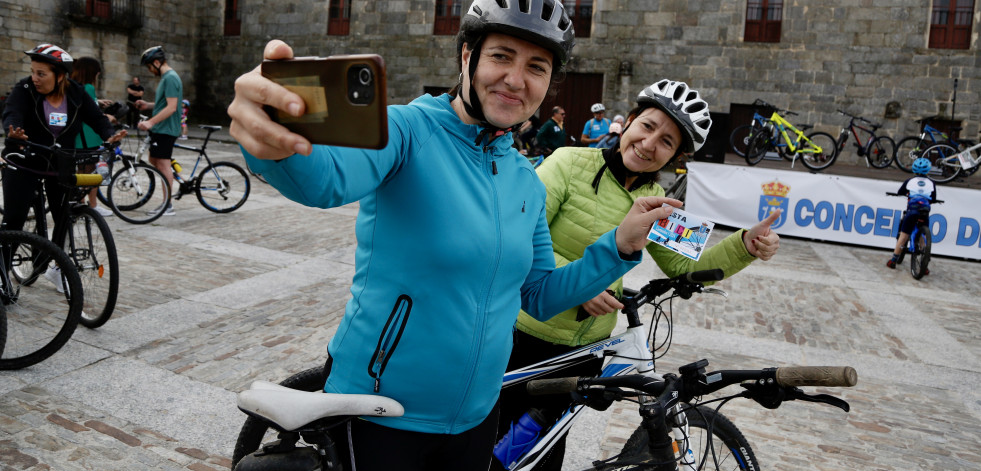 Búscate en la Fiesta de la Bicicleta de Cambados