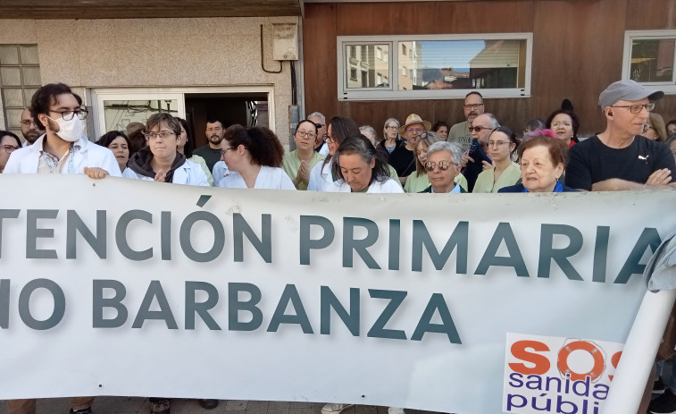 La delicada situación del centro de salud se agravará el día 20, cuando sólo habrá tres médicos de mañana