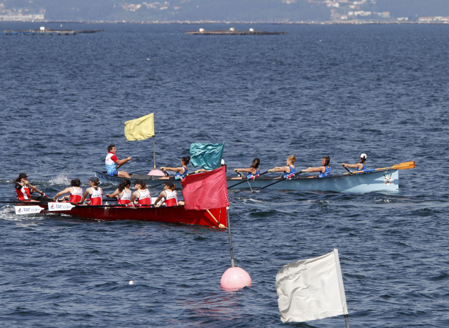 Haberá 16 traineiriñas de Arousa mañá en Moaña