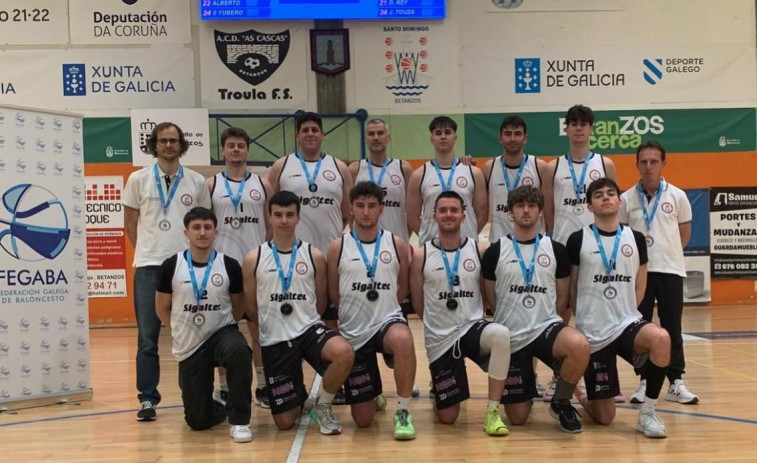 El Sigaltec despide la temporada cuarto tras caer ante Cambre (84-71)