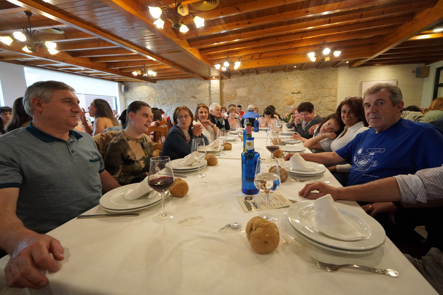 Amicos celebró la tercera edición de su convivencia familiar, con una comida a la que asistieron unas 150 personas