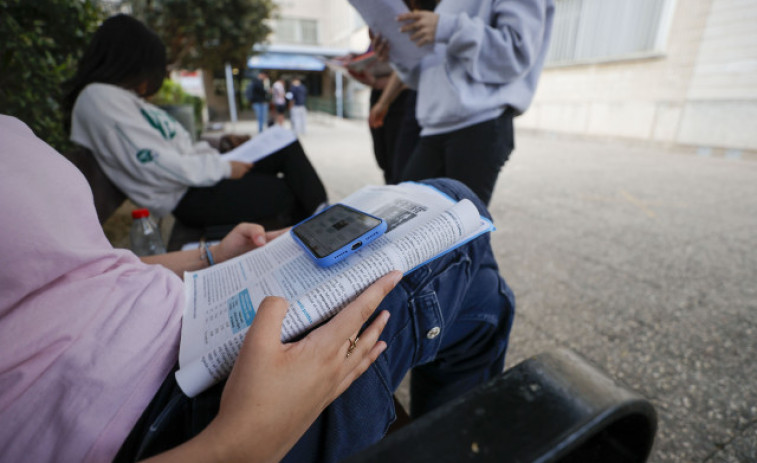 Móviles, tabletas, PC y televisores deberán llevar de fábrica un control digital parental