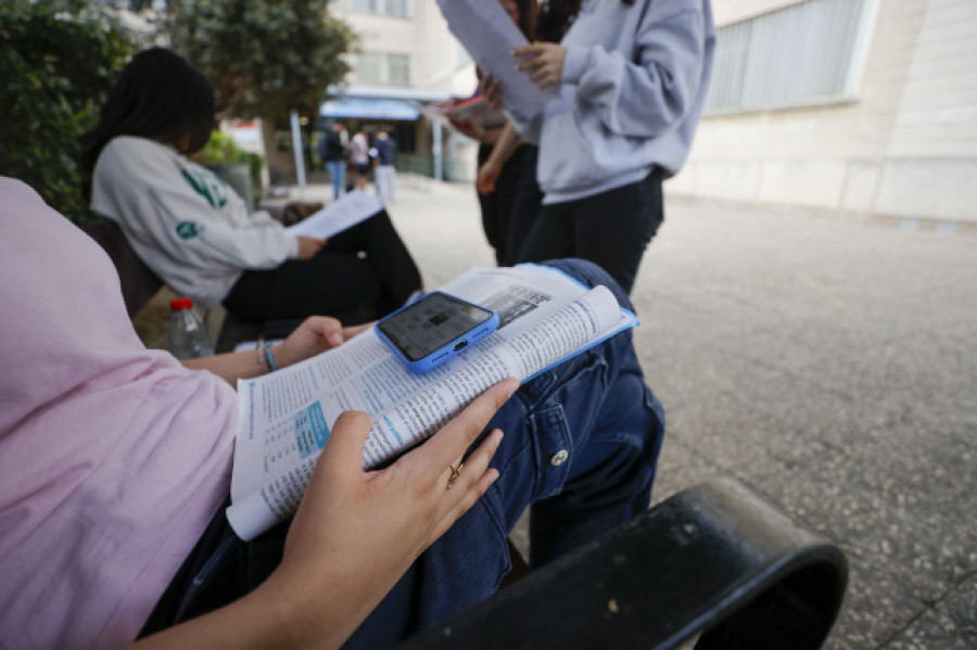 Móviles, tabletas, PC y televisores deberán llevar de fábrica un control digital parental