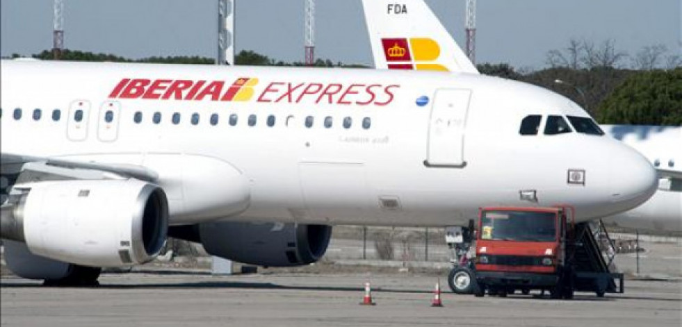 Iberia Express volverá a conectar Vigo con Tenerife este verano