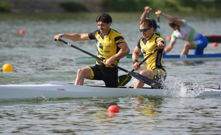 Manuel Fontán y Adrián Sieiro se clasifican para la final de C2 200 metros