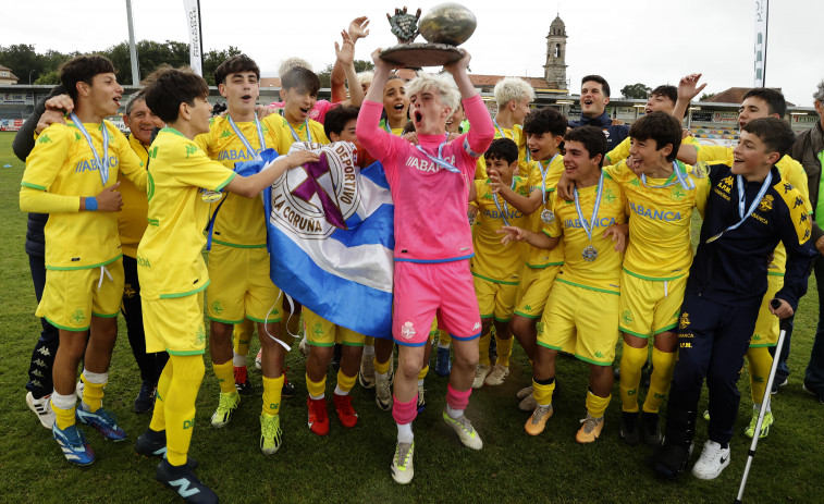 El RC Deportivo es el brillante campeón de la Copa Ribadumia