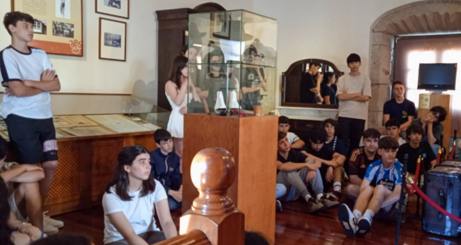 El Museo Valle-Inclán de A Pobra retoma su temporada alta de visitas y ya suma más de 200 desde que comenzó junio