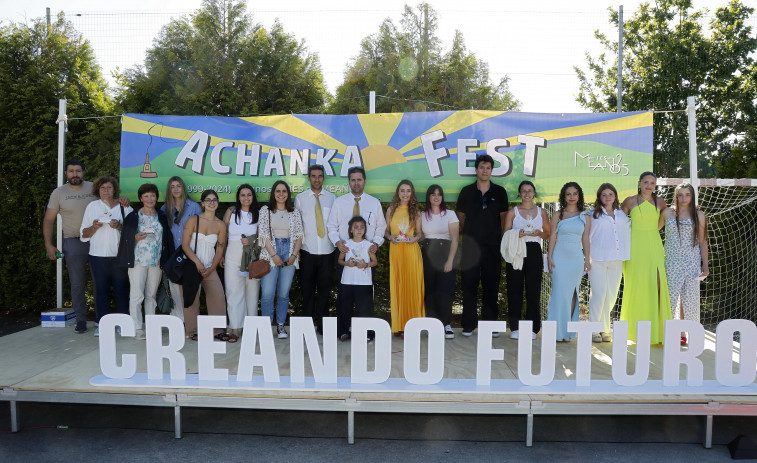 El IES de Meaño celebra sus 25 años “creando futuro” con premios a antiguos alumnos