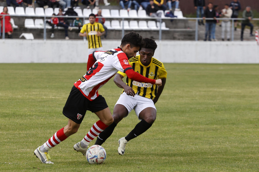 El Céltiga renueva a sus capitanes, liga a Julio Rey y  apunta a Táboas