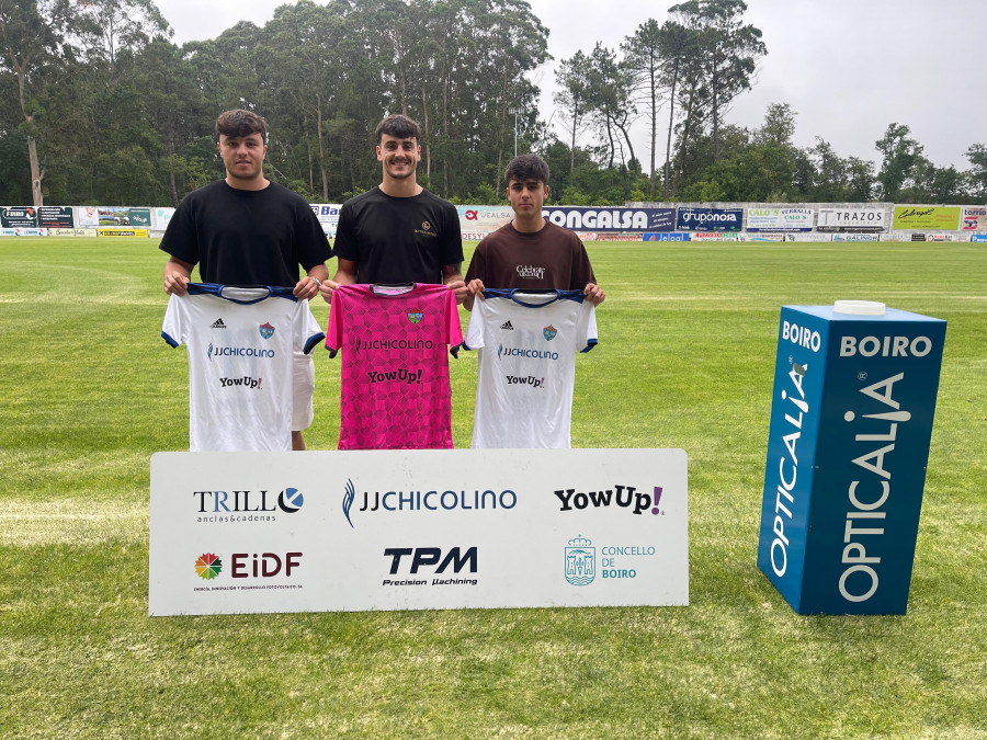El Boiro presenta a sus tres primeros fichajes: Borja Rey, Yaguito y Dani Nieto