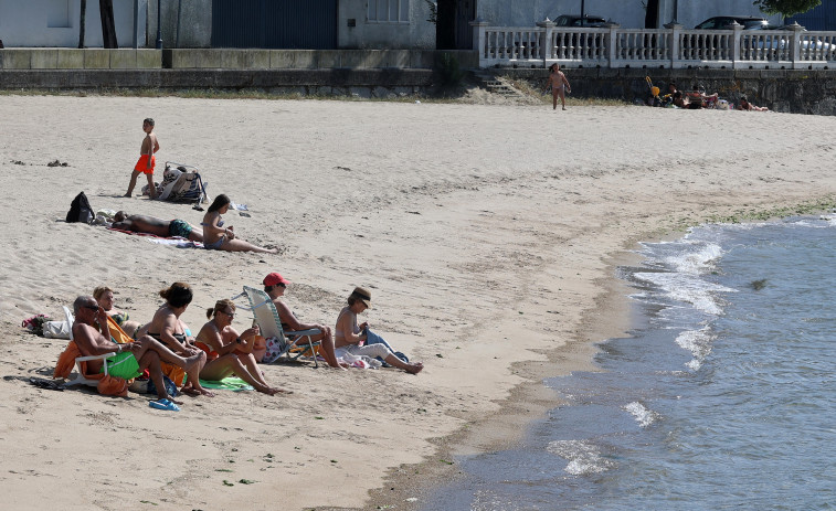 Vilagarcía vuelve a pedir cambios en el sistema de avisos de vertidos en la playa