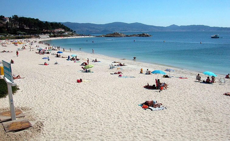 Se habilita un acceso temporal en la playa Area de Agra en Sanxenxo por las obras