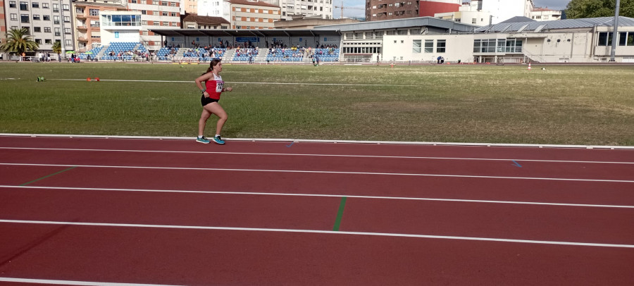 Noble actuación del Atletismo Cuntis en las pistas del CGTD, en Pontevedra