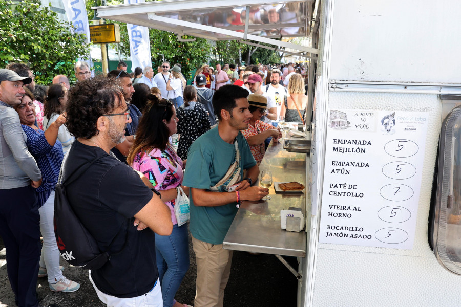 Cambados abre el plazo para autorizar atracciones, barras y las ocho food trucks del Albariño