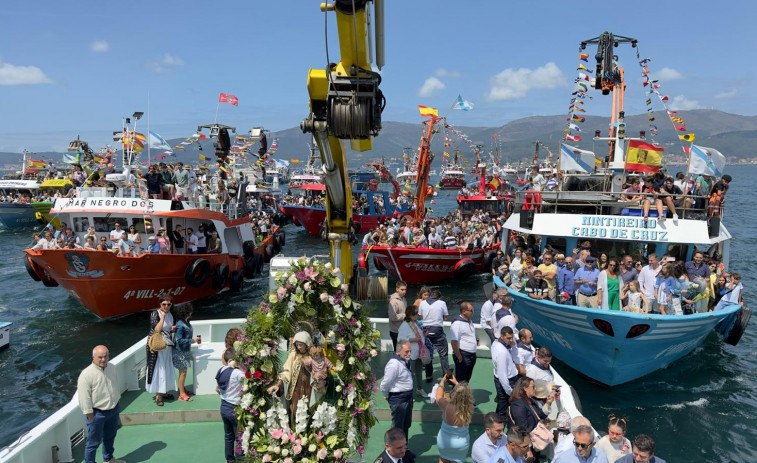 Cabo de Cruz honra desde hoy al Carmen con 4 días de fiesta, que rematarán con la orquesta Cinema y los fuegos artificiales