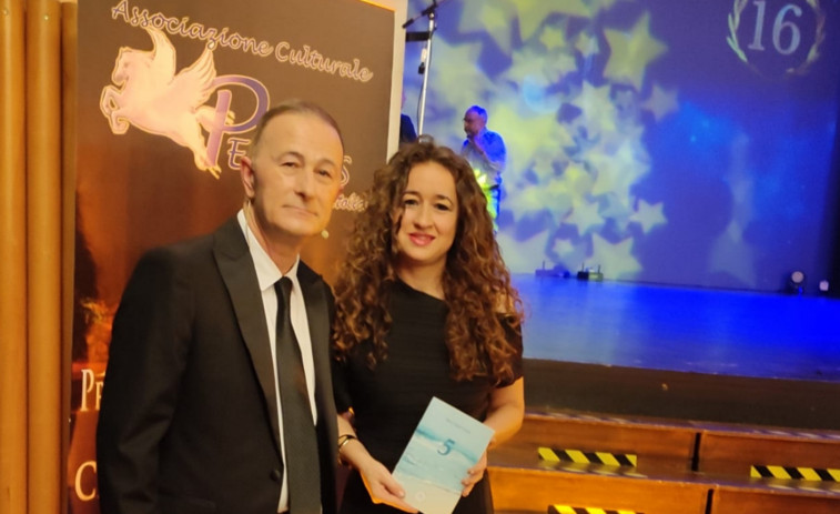 La crucense Ana Lojo Chan gana el Premio Especial de la Crítica del certamen Pegasus Suiza por su novela “Marea morta”