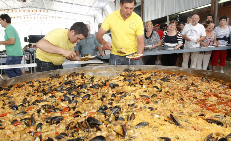 Castrelo celebra su XV Festa da Paella con un menú de 15 euros y animación musical