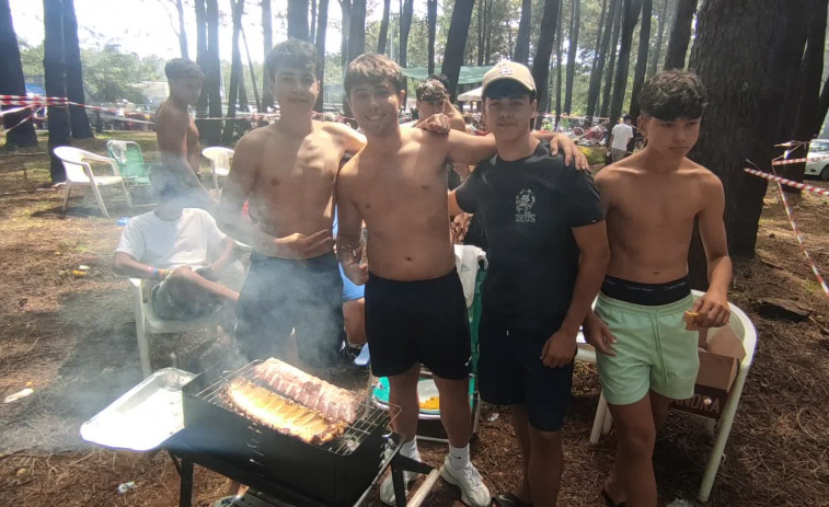 A Illa se mete de lleno en fiestas con el San Ramón en A Bouza