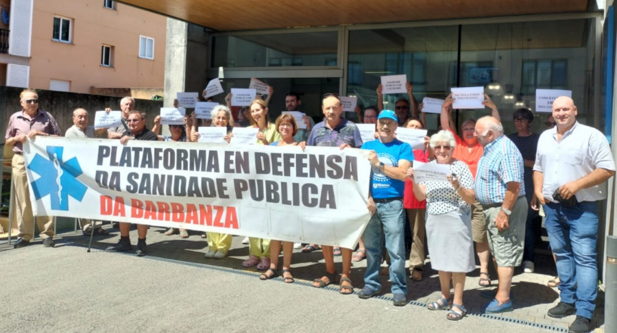 Reclaman la cobertura del 100% del personal sanitario en el centro de salud de Rianxo y la ampliación del horario del PAC