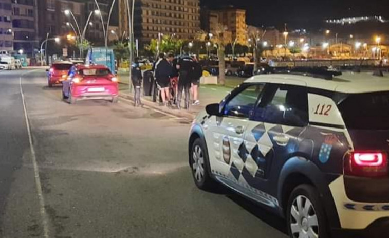 Interceptado en Ribeira un vehículo que ejercía de 