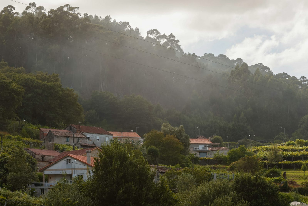 Incendio forestal A Armenteira Meis