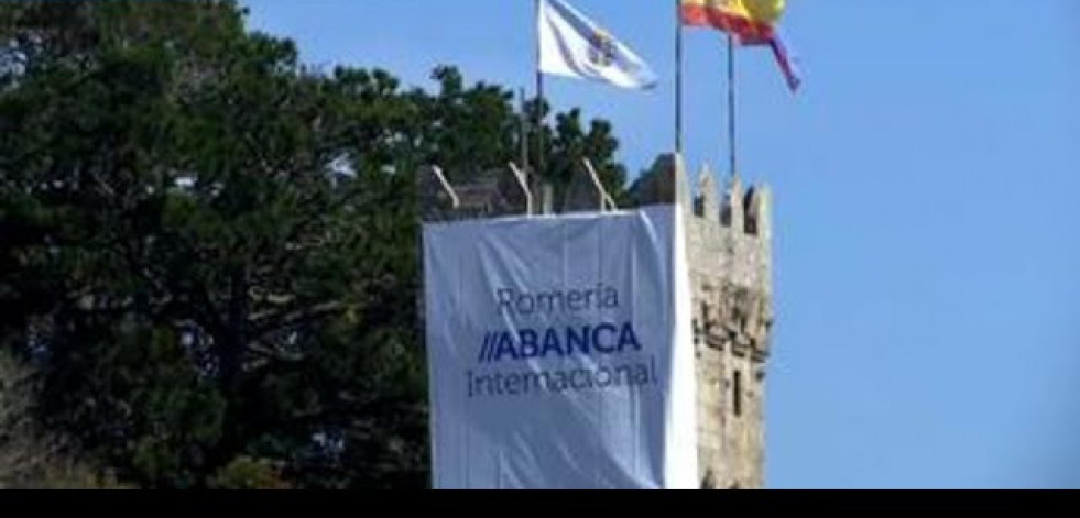 Abanca reúne a medio millar de personas en su romería en Baiona