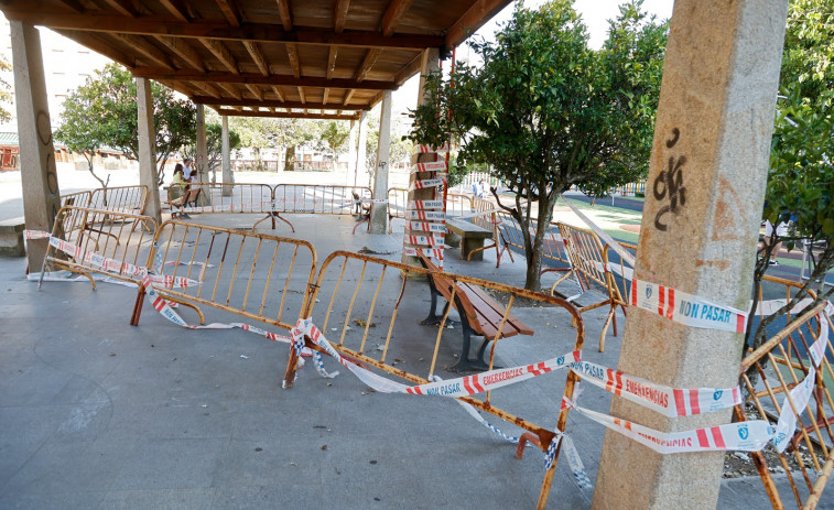 El Concello de Vilagarcía contrata la restauración de la pérgola del parque de A Xunqueira