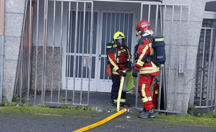 Una sartén al fuego provoca un incendio en una casa de Rubiáns