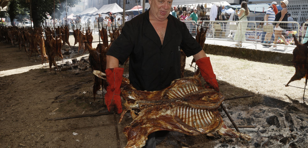 Las imágenes de la LV Festa do Carneiro ó Espeto