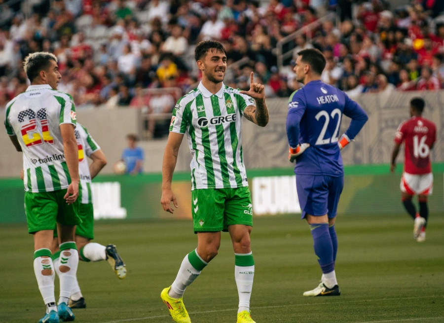 Iker Losada ya golea con el Betis