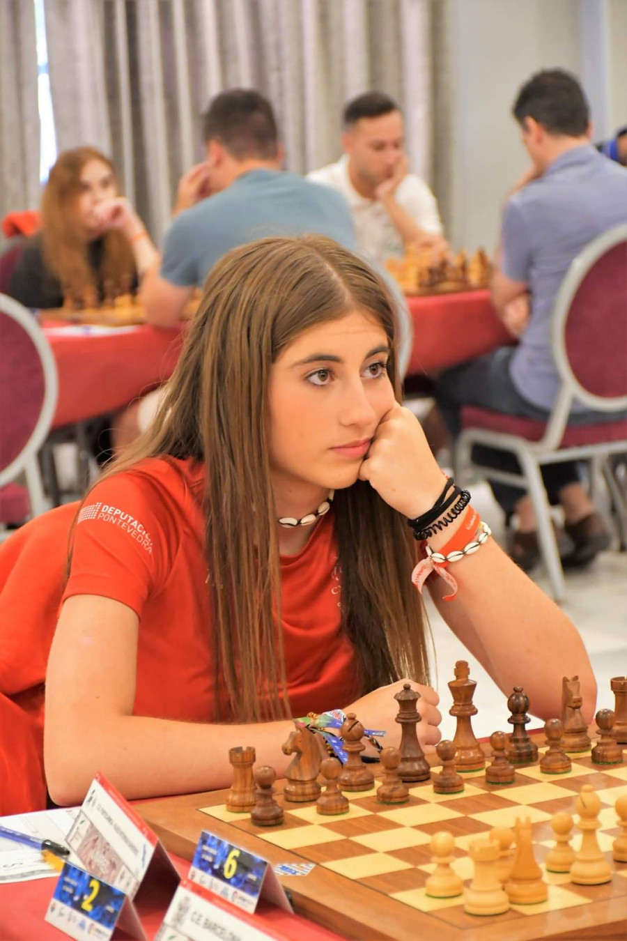 Paula Suárez alcanza la títulación de Woman Fide Master