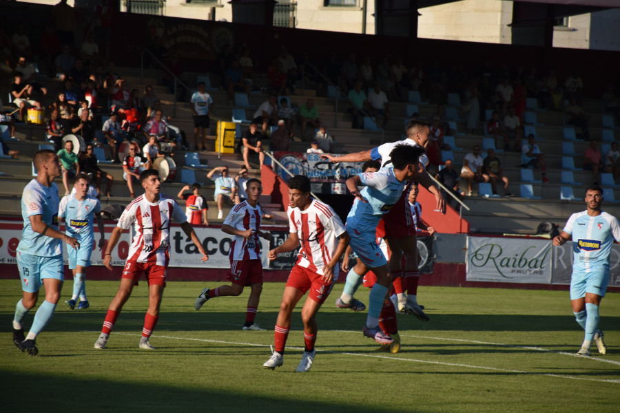 El Arosa recibirá al Coruxo en Copa el sábado en Vilaxoán