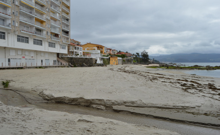 El agua de A Carabuxeira vuelve a ser excelente tras la obras de saneamiento en Profesor Hermida