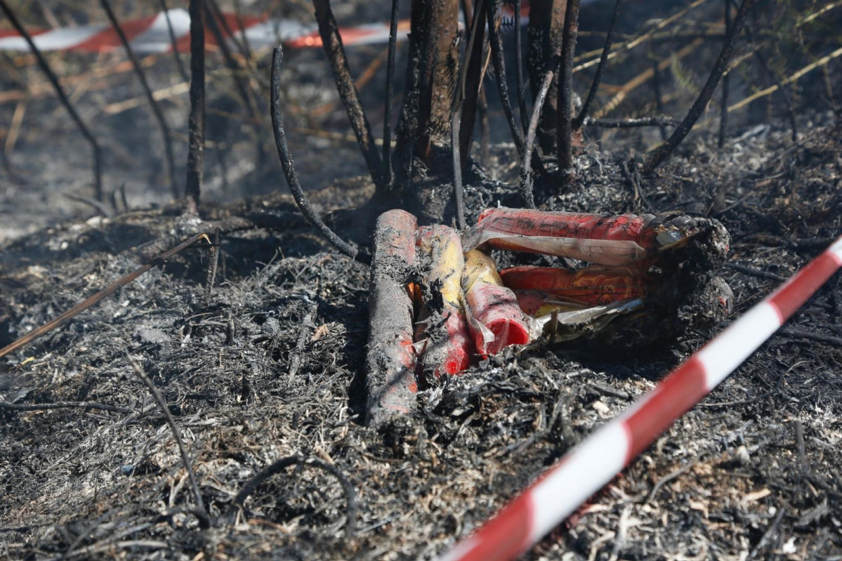 Bengalas incendio a illa