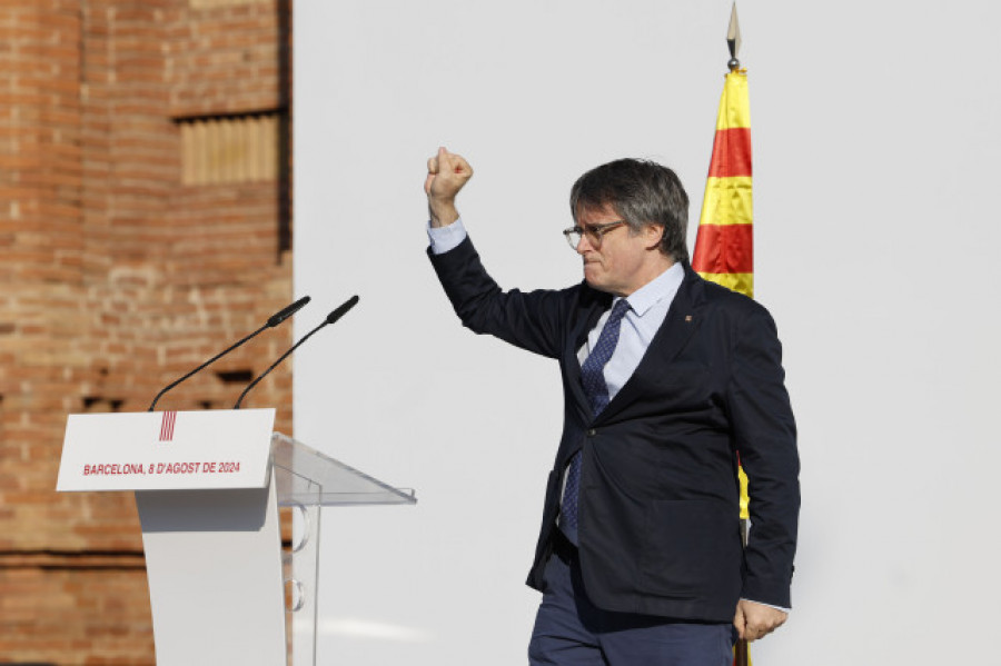 Puigdemont vuelve a España y los Mossos activan el dispositivo "Jaula" para localizarlo