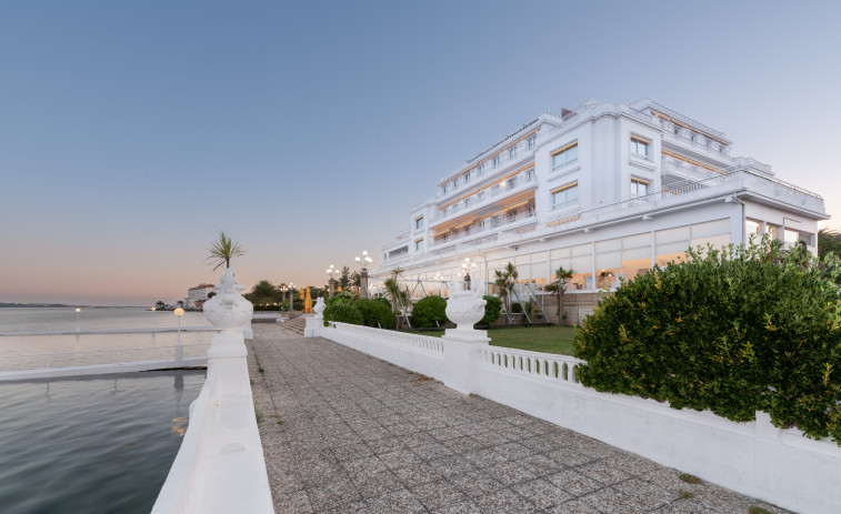 La Gala Benéfica a favor de la AECC se celebra hoy en el Eurostars Gran Hotel la Toja 5*