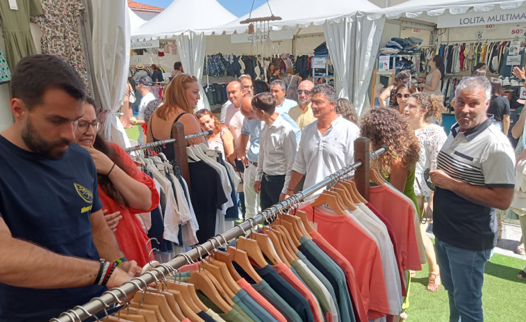 La feria Viamare Stock abre sus puertas con suculentas ofertas y una gran afluencia de público