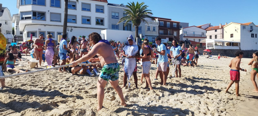 Corrubedo logra celebrar estos días sus fiestas en honor al Carmen pese a no tener comisión organizadora