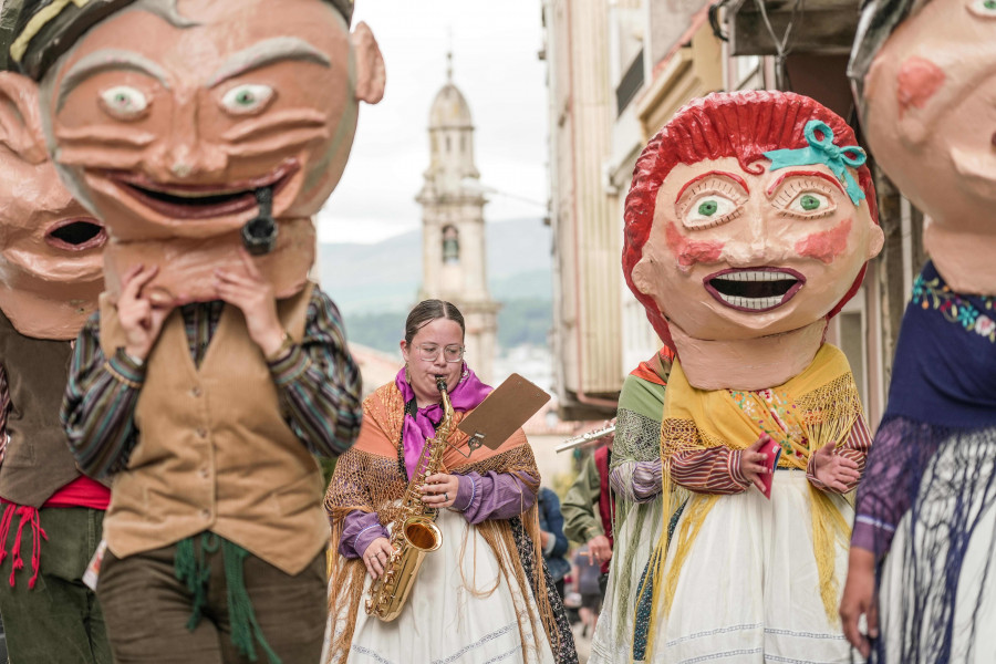 Comienza en Rianxo el festival Titiriberia con dos estrenos, una exposición y una mesa redonda