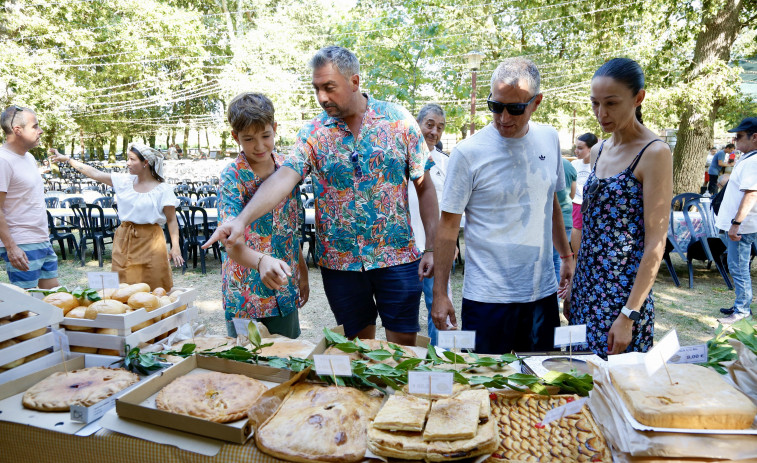 La Festa do Pan de Ribadumia suma otro éxito tras agotar raciones y recibir a casi 2.000 personas